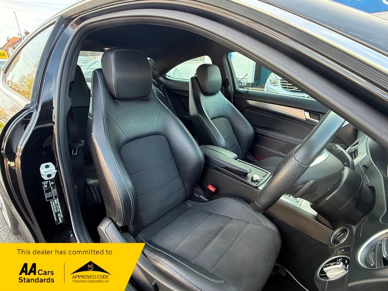 Used Mercedes-Benz C Class 2015 for sale - 77990281: Photo 11