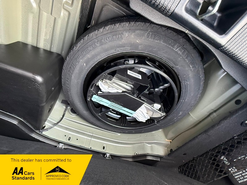 Used Mercedes-Benz C Class 2015 for sale - 77990281: Photo 16