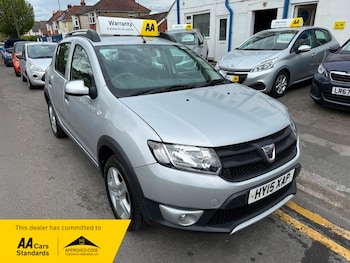 Used Dacia Sandero Stepway 2015 for sale - 78182311: Photo