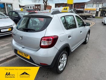 Used Dacia Sandero Stepway 2015 for sale - 78182311: Photo