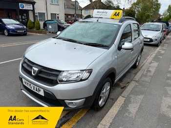 Used Dacia Sandero Stepway 2015 for sale - 78182311: Photo