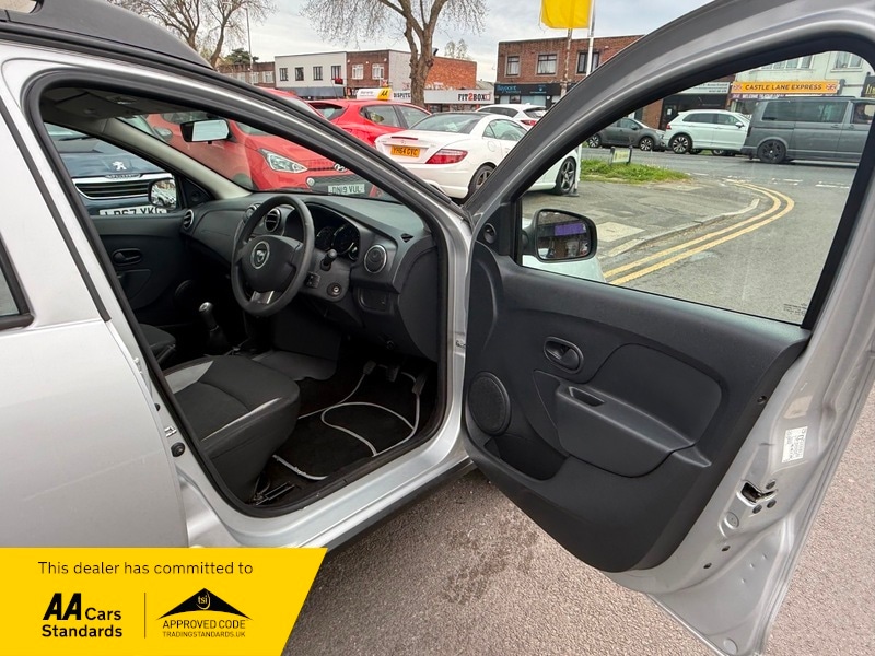 Used Dacia Sandero Stepway 2015 for sale - 78182311: Photo 9