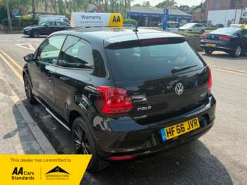 Used Volkswagen Polo 2016 for sale - 74871143: Photo