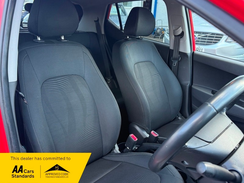 Used Hyundai i10 2019 for sale - 78056819: Photo 17