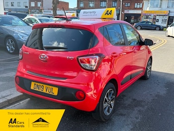 Used Hyundai i10 2019 for sale - 78056819: Photo