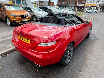 Used Mercedes-Benz SLK 2011 for sale - 78545065: Photo