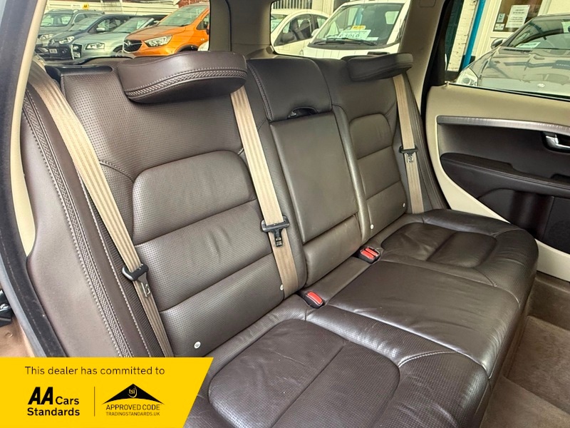 Used Volvo XC70 2024 for sale - 78182305: Photo 14