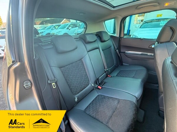 Used Peugeot 3008 2015 for sale - 76178600: Photo 14