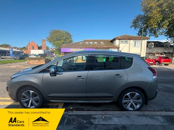 Used Peugeot 3008 2015 for sale - 76178600: Photo 8