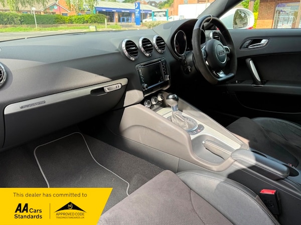 Used Audi TT 2012 for sale - 74684752: Photo 16