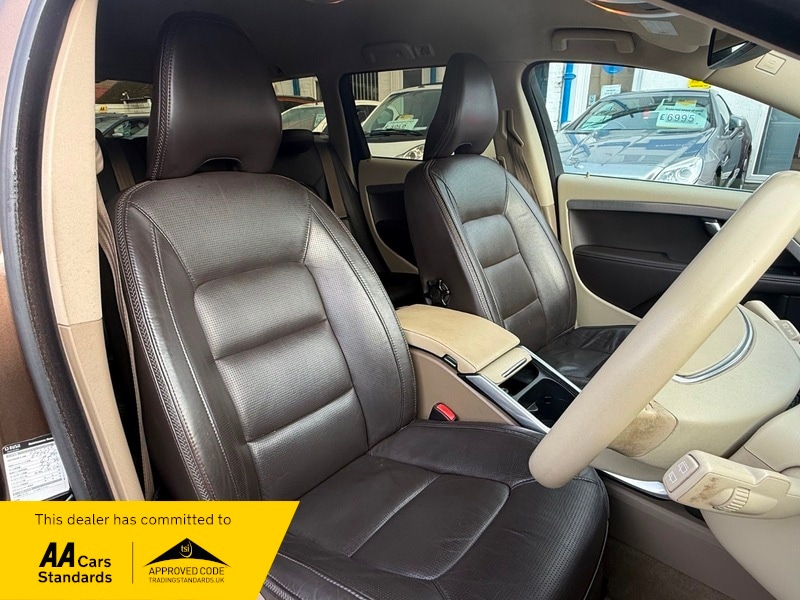 Used Volvo XC70 2024 for sale - 77535612: Photo 12