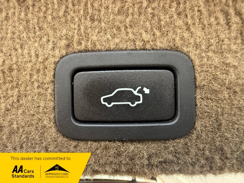 Used Volvo XC70 2024 for sale - 77535612: Photo 16