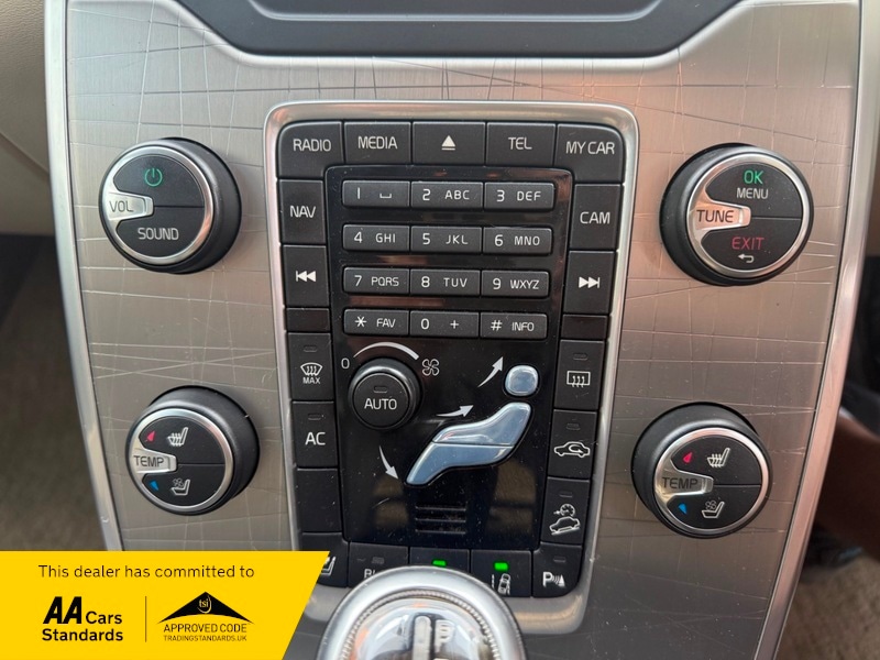 Used Volvo XC70 2024 for sale - 77535612: Photo 27