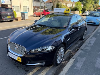 Used Jaguar XF 2014 for sale - 79872465: Photo