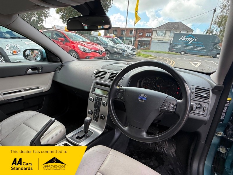 Used Volvo V50 2008 for sale - 76482642: Photo 10