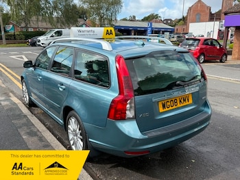 Used Volvo V50 2008 for sale - 76482642: Photo