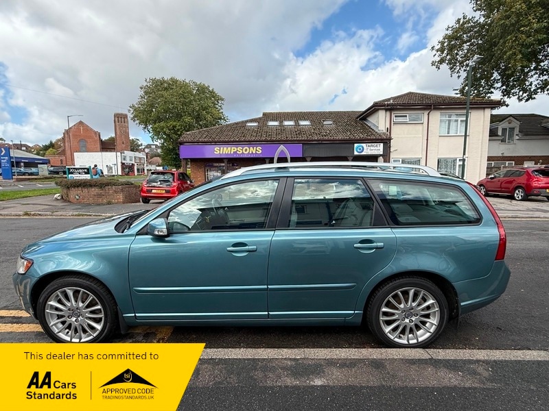 Used Volvo V50 2008 for sale - 76482642: Photo 8