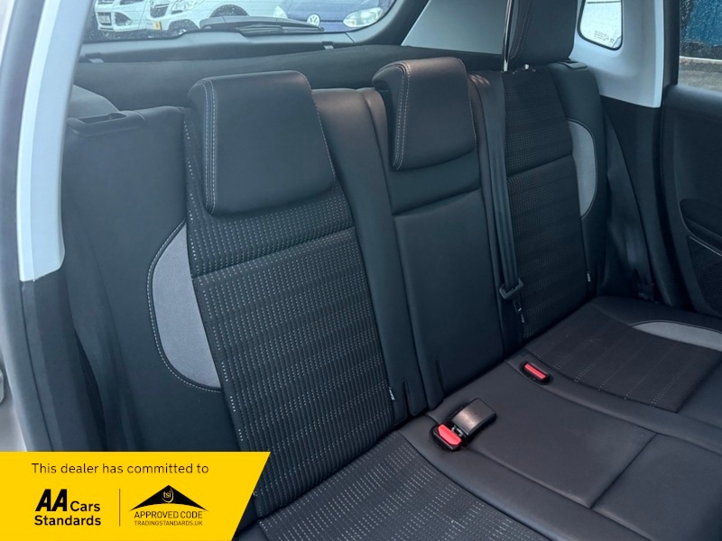 Used Peugeot 2008 2014 for sale - 76934963: Photo 13