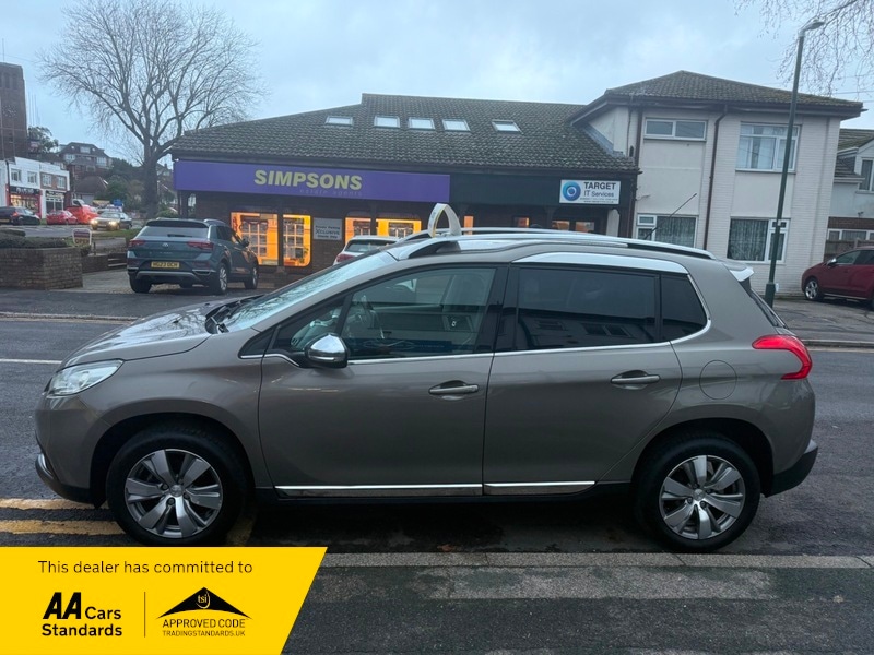 Used Peugeot 2008 2014 for sale - 76934963: Photo 8