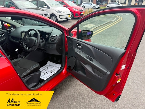 Used Renault Clio 2017 for sale - 75287750: Photo 9