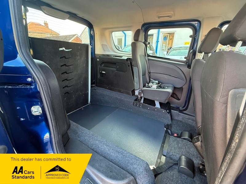 Used Fiat Doblo 2012 for sale - 76256915: Photo 11