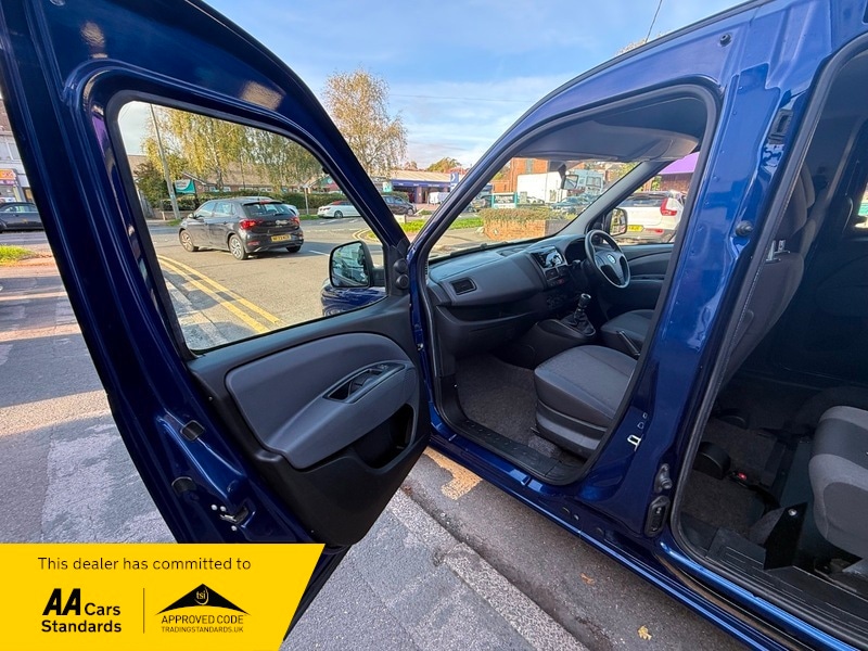 Used Fiat Doblo 2012 for sale - 76256915: Photo 6