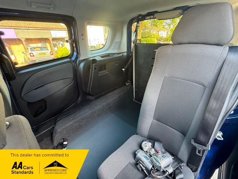 Used Fiat Doblo 2012 for sale - 76256915: Photo 8