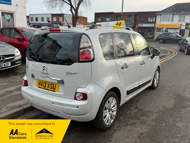 Used Citroen C3 Picasso 2013 for sale - 77535645: Photo 2