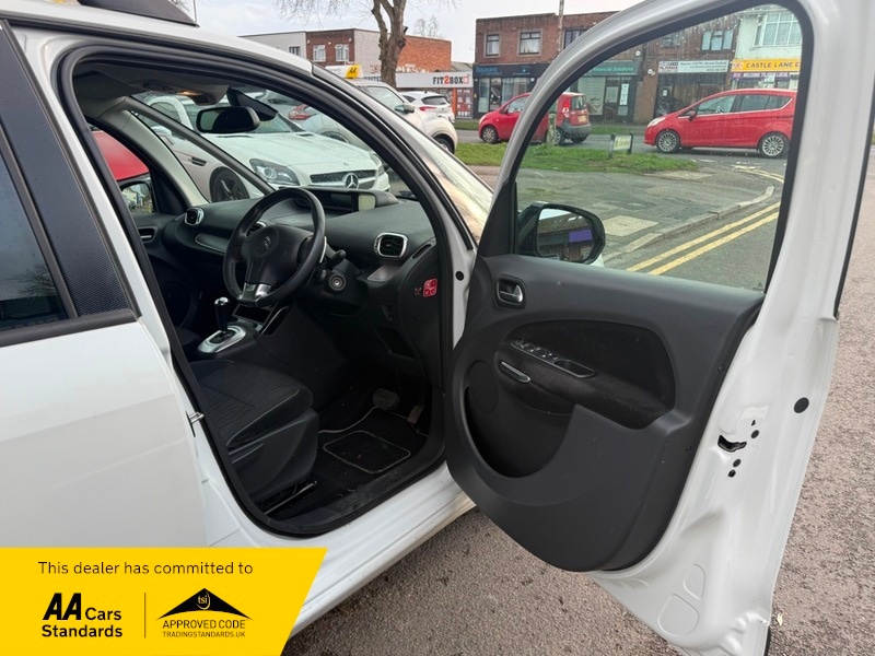 Used Citroen C3 Picasso 2013 for sale - 77535645: Photo 9