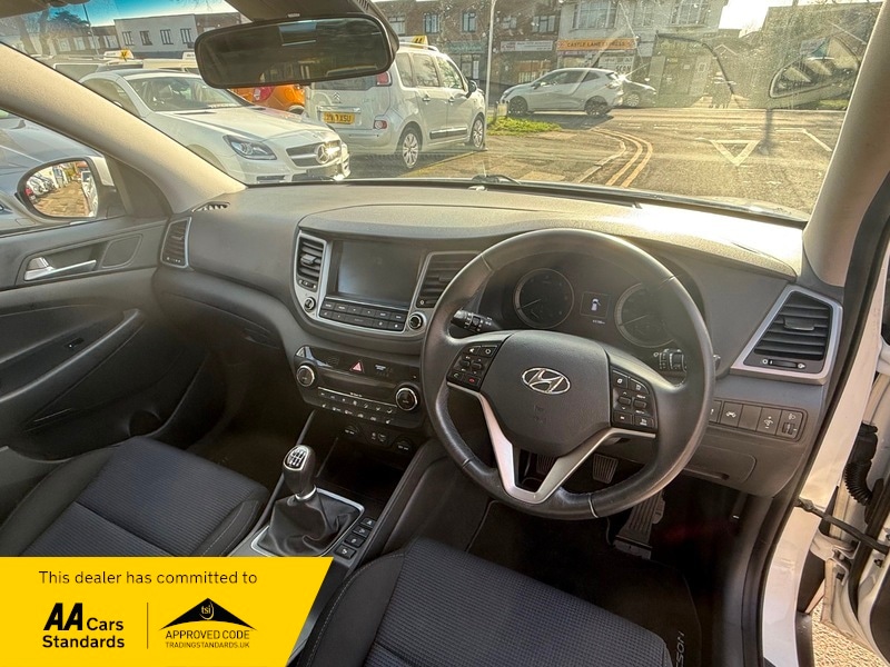 Used Hyundai TUCSON 2017 for sale - 77668101: Photo 10