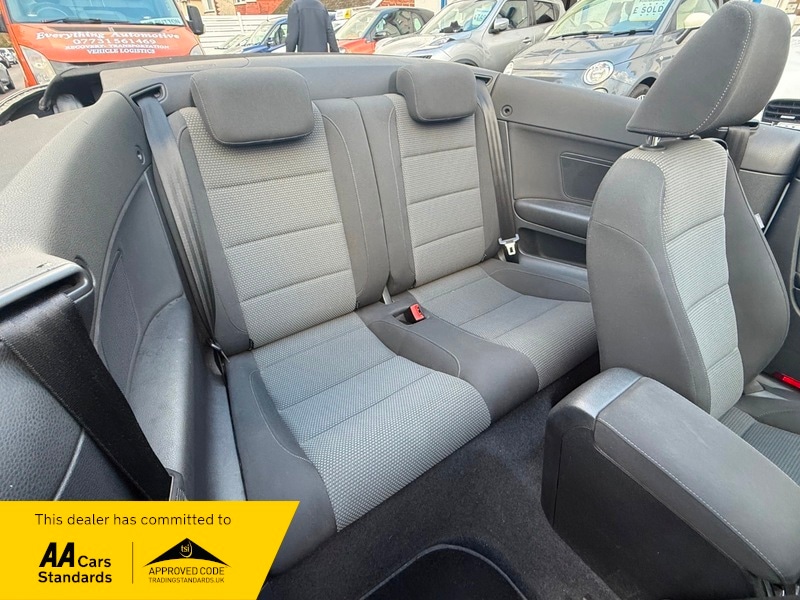 Used Volkswagen Golf 2011 for sale - 76439686: Photo 12