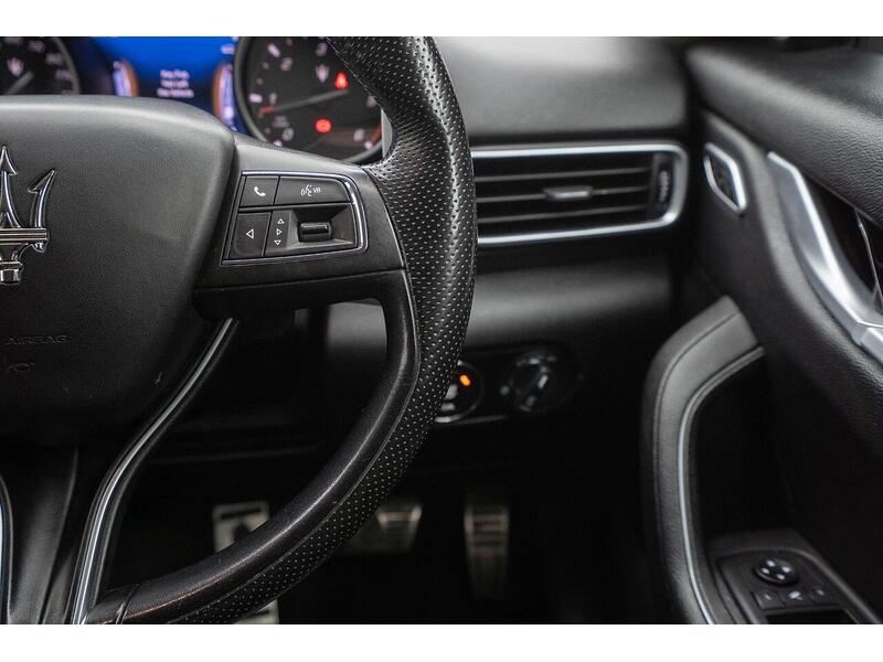 Used Maserati Levante 2018 for sale - 77247342: Photo 31