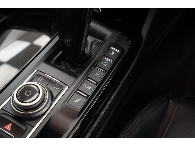 Used Maserati Levante 2018 for sale - 77247342: Photo 38