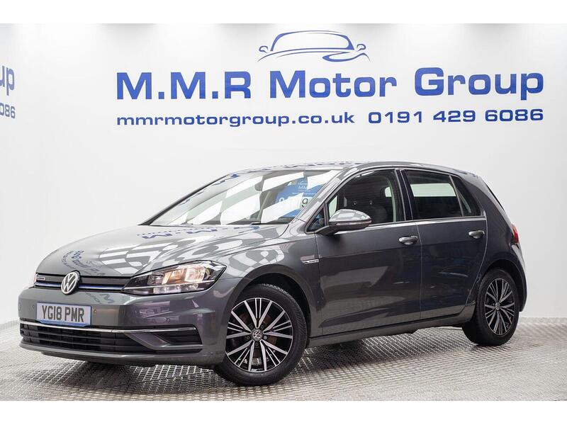 Used Volkswagen Golf 2018 for sale - 76659940: Photo 2