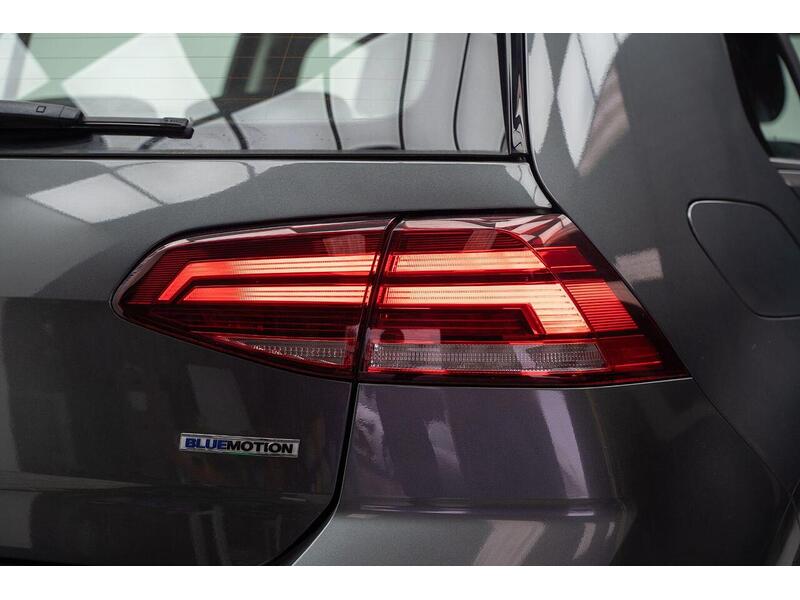 Used Volkswagen Golf 2018 for sale - 76659940: Photo 20