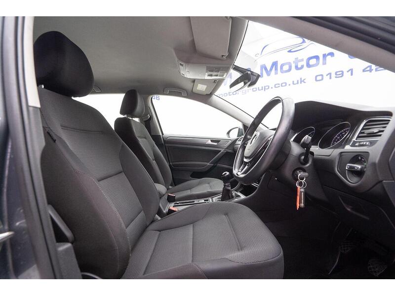 Used Volkswagen Golf 2018 for sale - 76659940: Photo 24