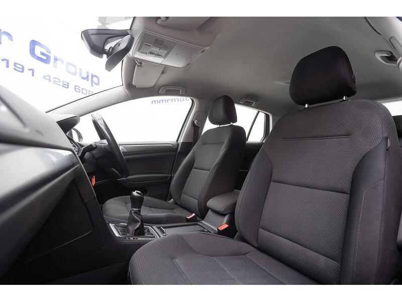 Used Volkswagen Golf 2018 for sale - 76659940: Photo 28