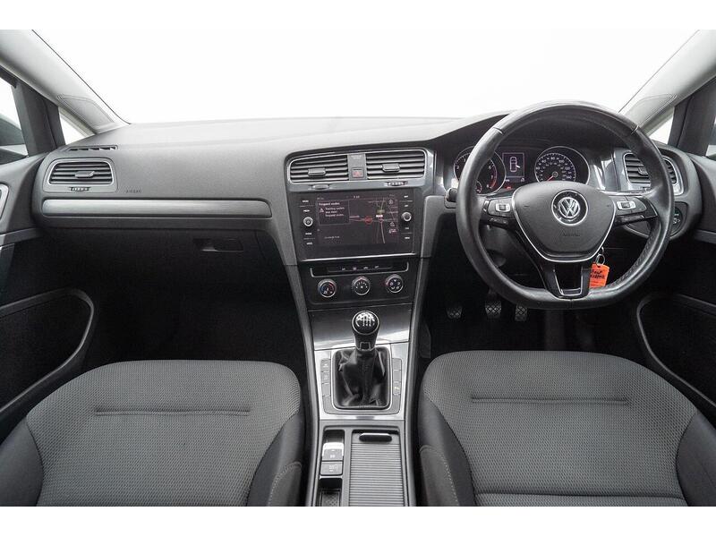Used Volkswagen Golf 2018 for sale - 76659940: Photo 29