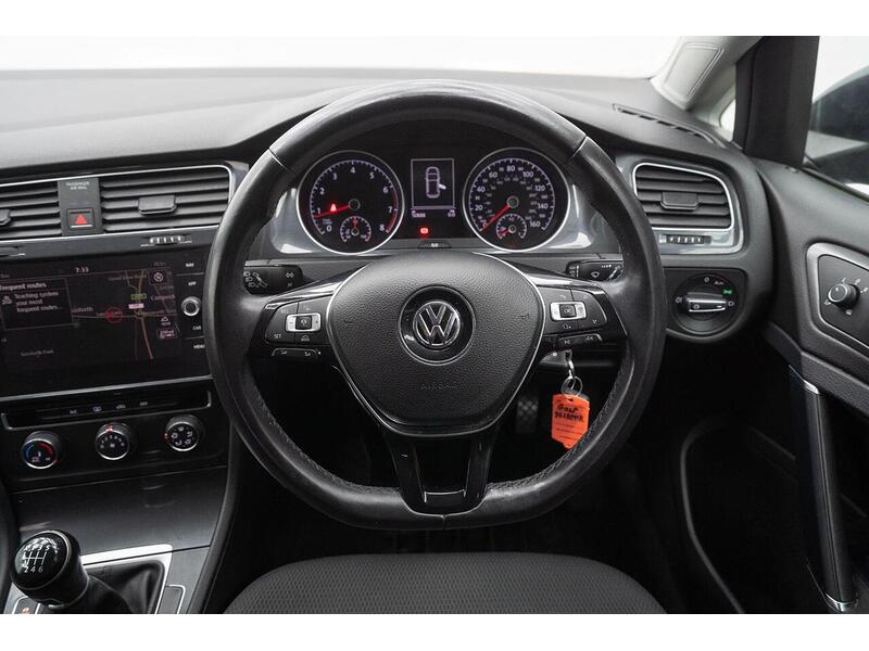 Used Volkswagen Golf 2018 for sale - 76659940: Photo 31