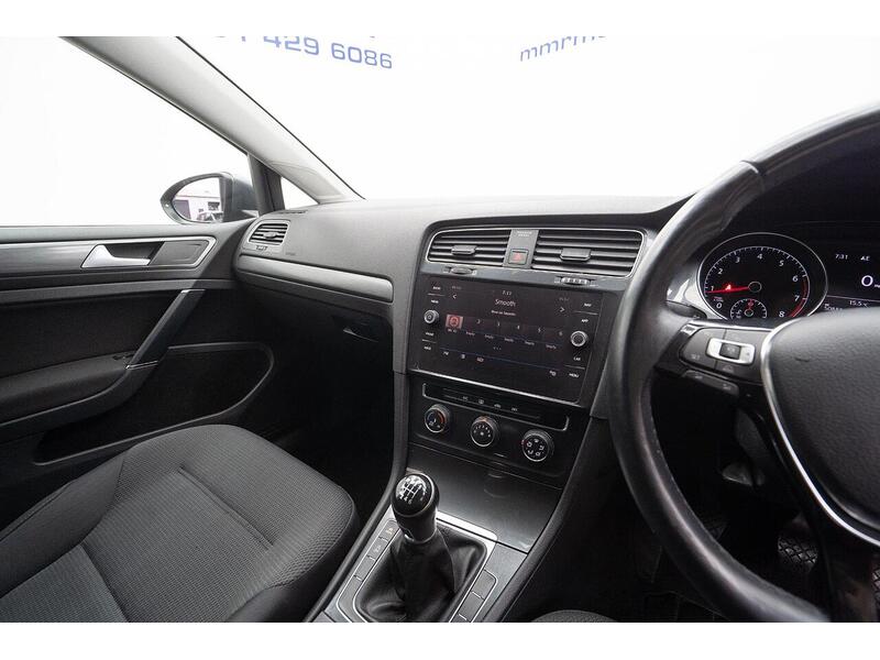 Used Volkswagen Golf 2018 for sale - 76659940: Photo 38