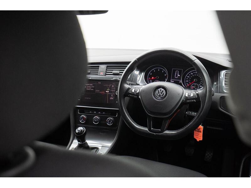 Used Volkswagen Golf 2018 for sale - 76659940: Photo 42