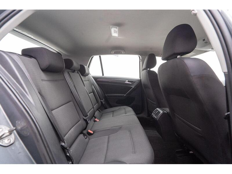 Used Volkswagen Golf 2018 for sale - 76659940: Photo 48