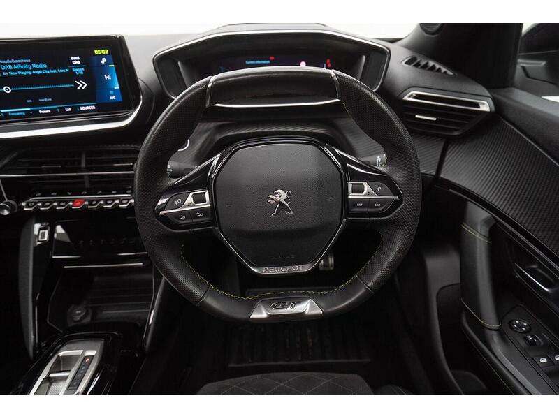 Used Peugeot E-2008 2022 for sale - 77072868: Photo 32