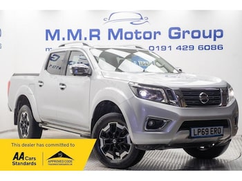 Used Nissan Navara 2020 for sale - 77149465: Photo