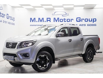 Used Nissan Navara 2020 for sale - 77149465: Photo