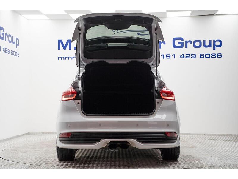 Used Ford Focus 2017 for sale - 76659924: Photo 13