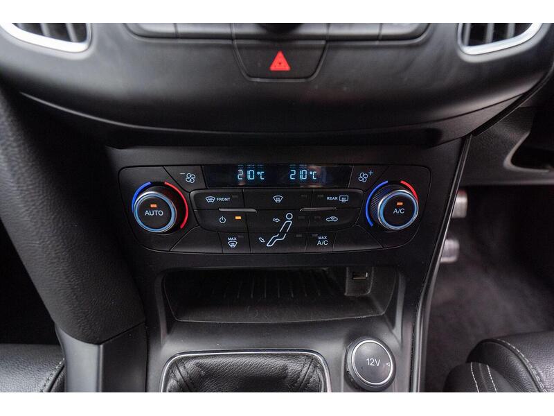 Used Ford Focus 2017 for sale - 76659924: Photo 36