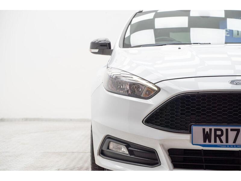 Used Ford Focus 2017 for sale - 76659924: Photo 5