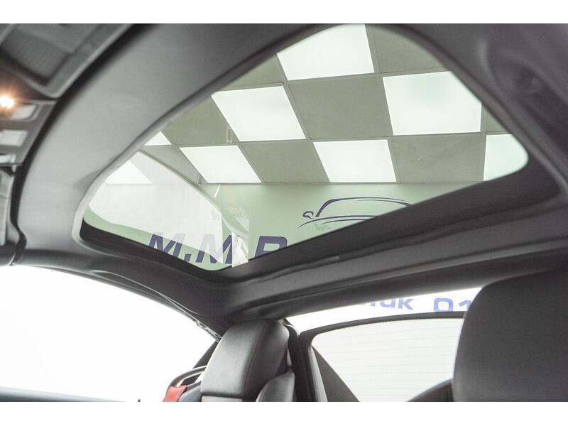 Used Mercedes-Benz SLK 2013 for sale - 76798895: Photo 46