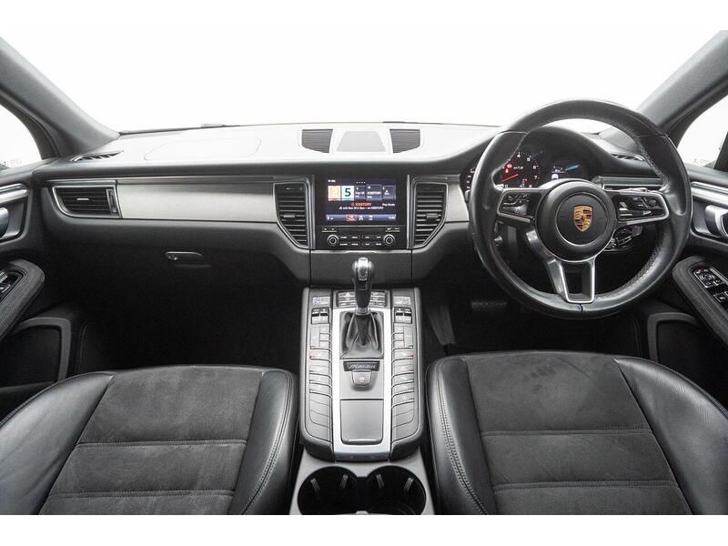 Used Porsche Macan 2018 for sale - 77990193: Photo 30